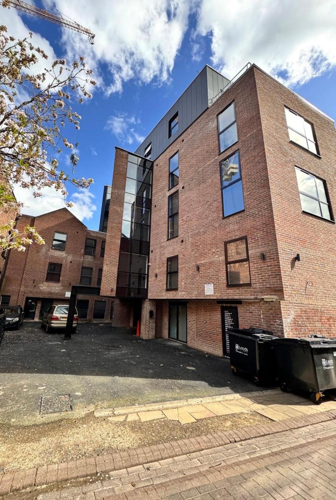 Modern 1Bed Flat In The Heart Of Leeds City Centre Екстер'єр фото