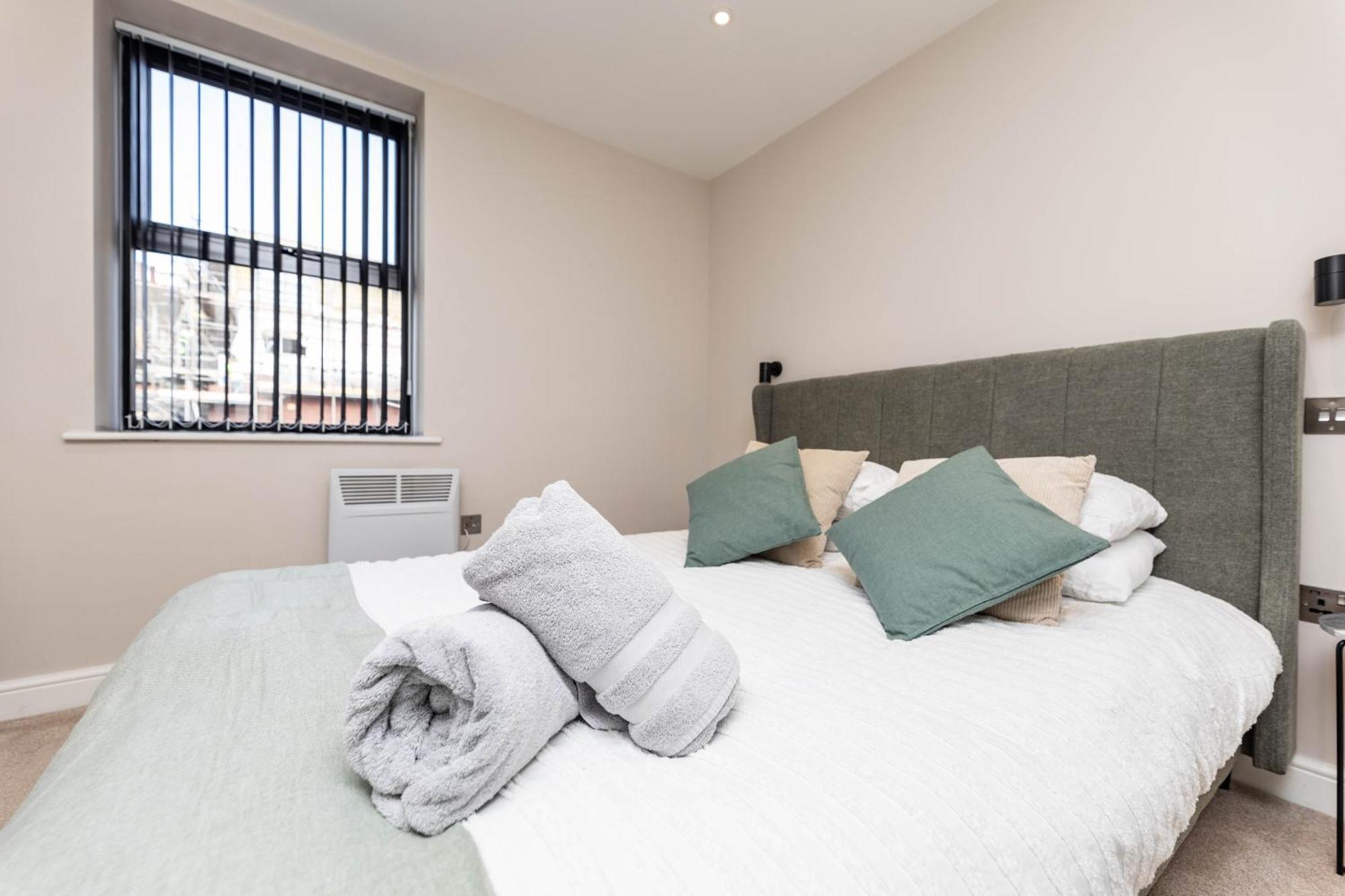 Modern 1Bed Flat In The Heart Of Leeds City Centre Екстер'єр фото